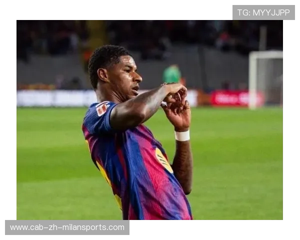 28岁拉什福德6球7助攻,降薪才能留巴萨,愿意放弃32.5万镑周薪吗,拉什福德几号球衣